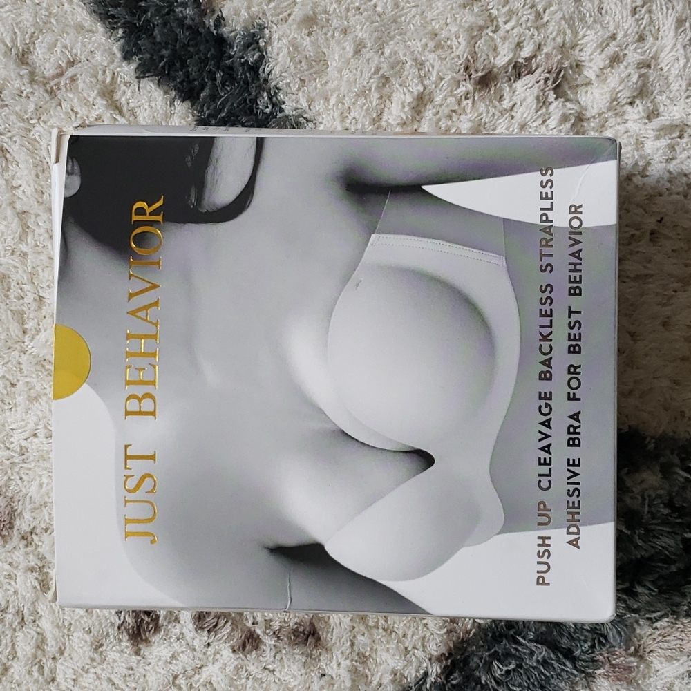 Just Behavior Push Up Backless Strapless Bra - image 3